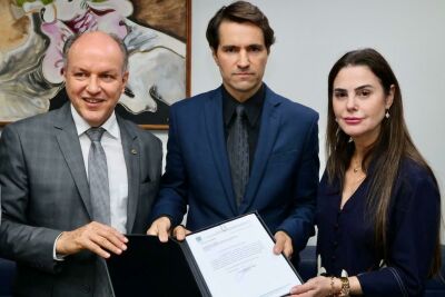 Imagem da notícia Deputado Junior Mochi entrega denúncia ao MPF contra concessão da BR-163 pela CCR MSVias